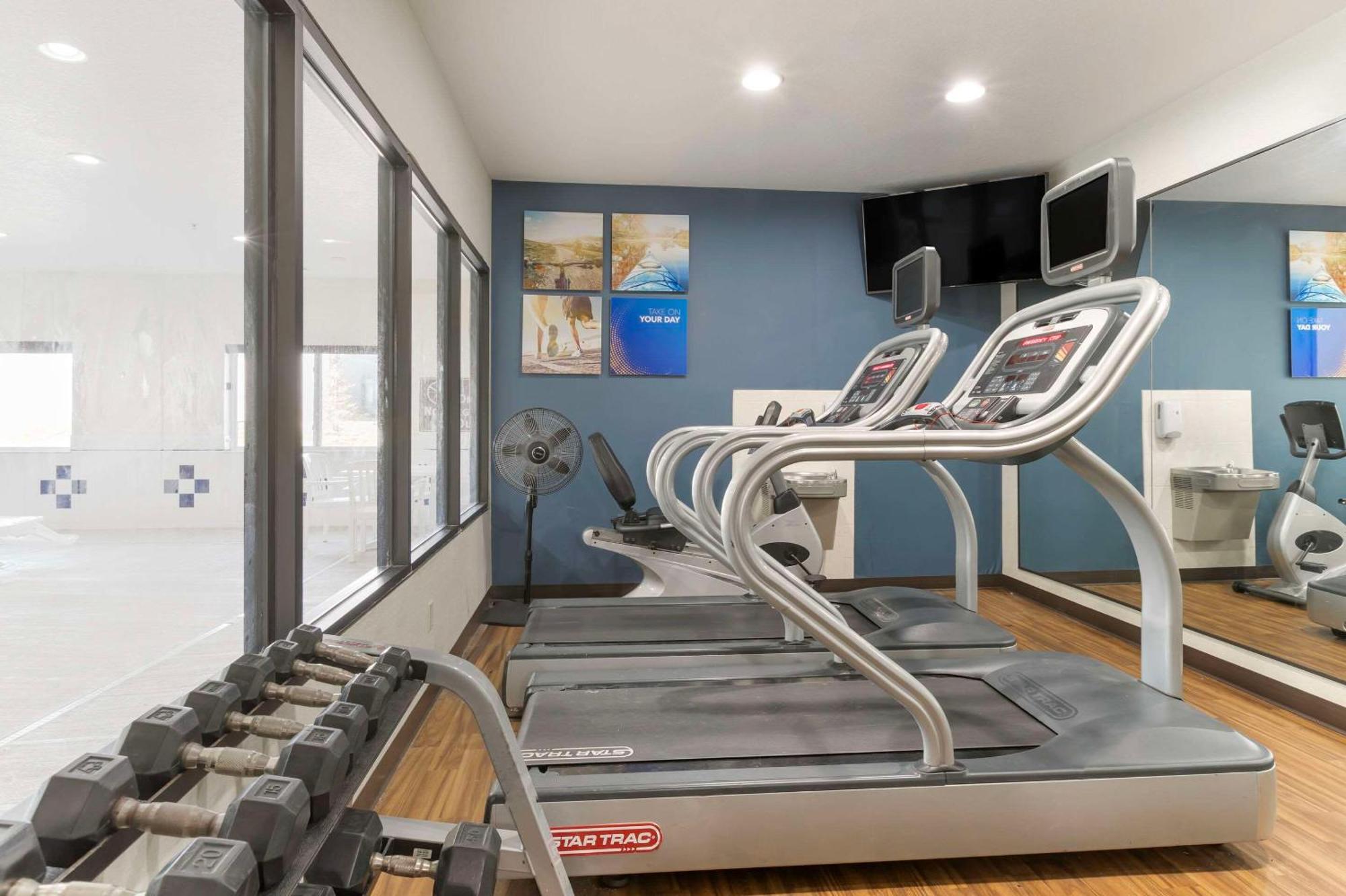 Comfort Inn & Suites Davenport - Quad Cities Экстерьер фото
