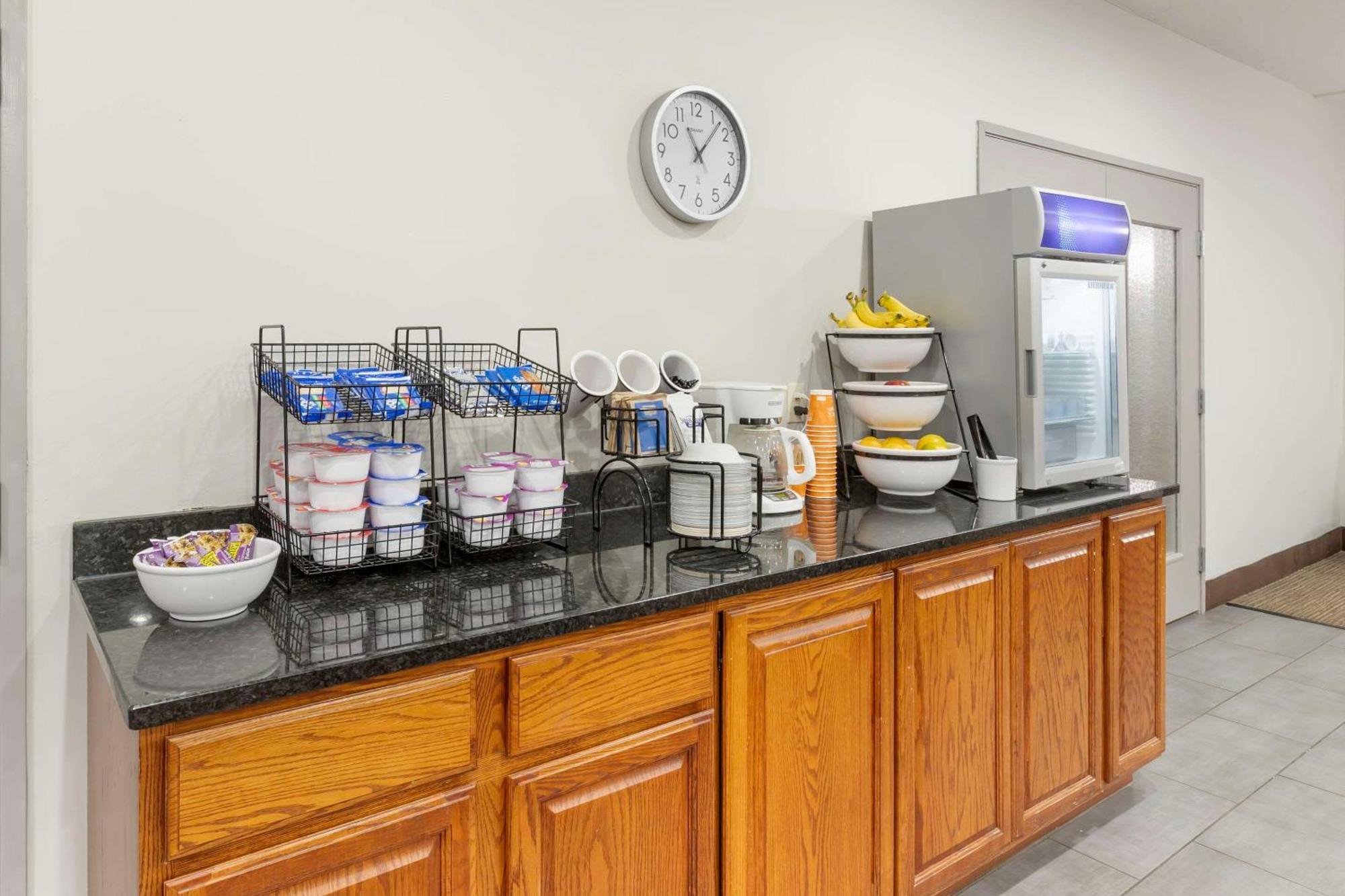 Comfort Inn & Suites Davenport - Quad Cities Экстерьер фото