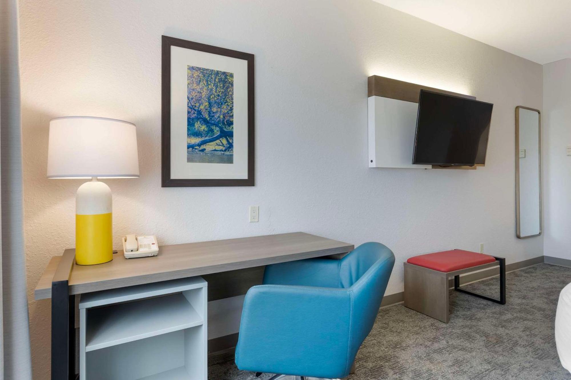 Comfort Inn & Suites Davenport - Quad Cities Экстерьер фото