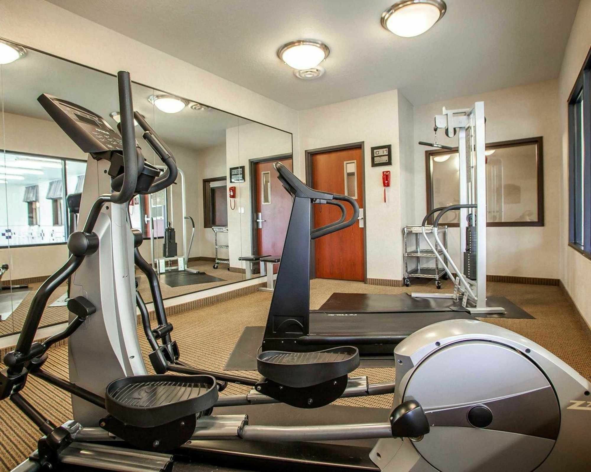 Comfort Inn & Suites Davenport - Quad Cities Экстерьер фото