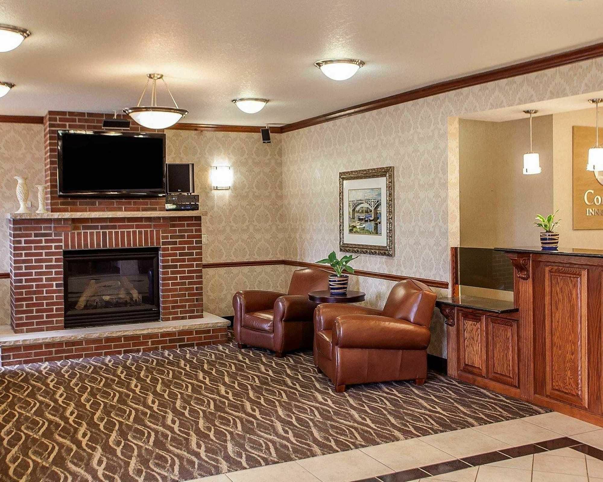Comfort Inn & Suites Davenport - Quad Cities Экстерьер фото